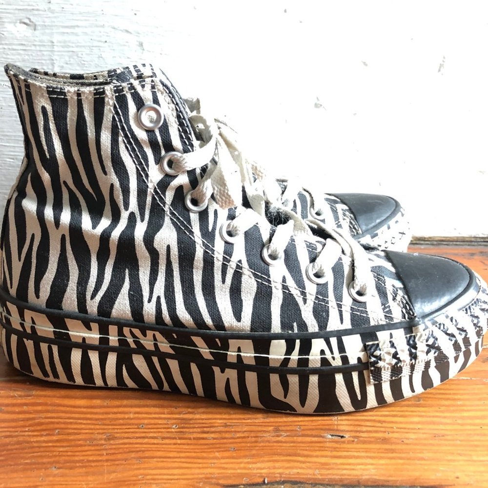Converse High Top Zebra Platforms W size 7